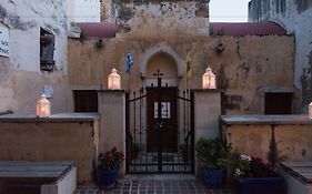 Harismari Cozy Hotel